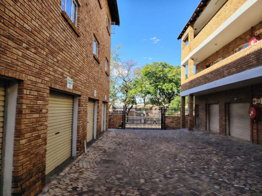 3 Bedroom Property for Sale in Rustenburg Central North West
